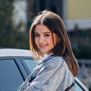 Amina Diallo 12 testimonial-img-03